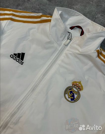 Ветровка adidas real madrid белая