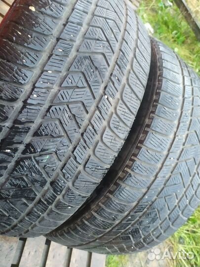 Pirelli Scorpion Winter 285/40 R21 Y
