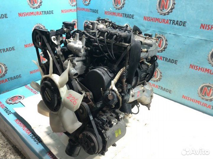 Двигатель Mitsubishi Delica PD6W 6G72 №226 2005