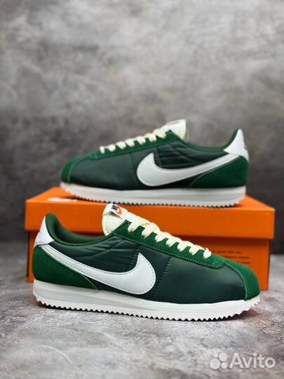 Женские Кроссовки nike cortez весна -лето