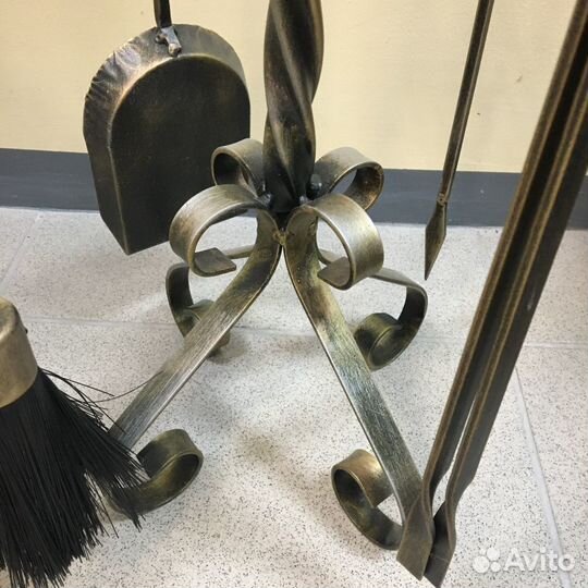 Кованый каминный набор