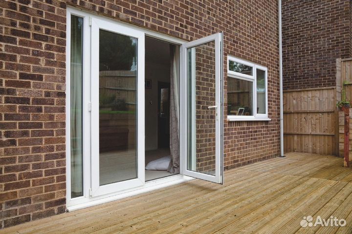 Пластиковые двери