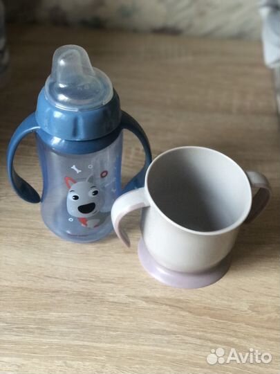 Детская бутылочка и кружка