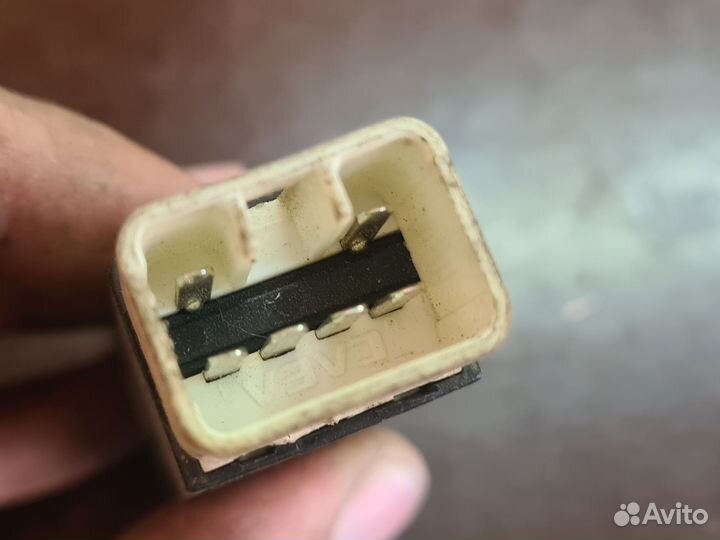 Кнопка Chery Fora a21