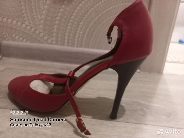 Туфли женские