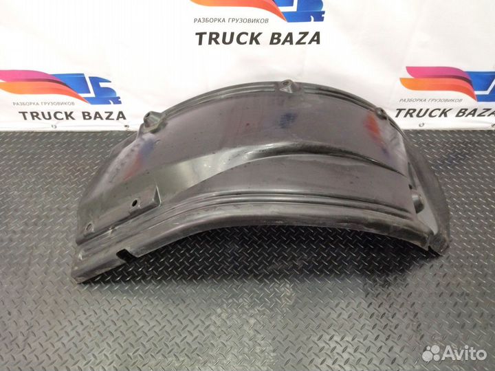 Крыло переднее правое передняя часть Volvo FM