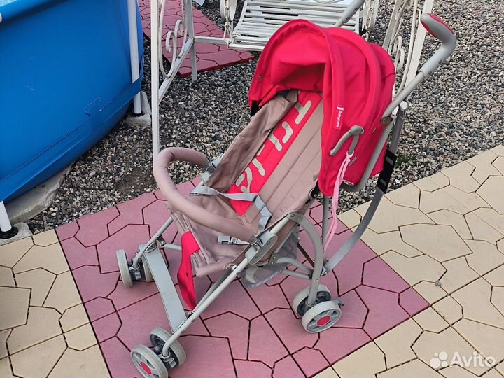 Прогулочная коляска трость