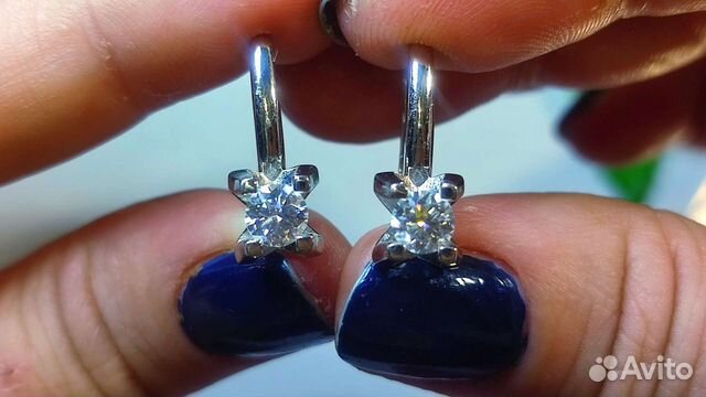 Серьги с открытым муассанитом 0,5ct VVS1,D 925