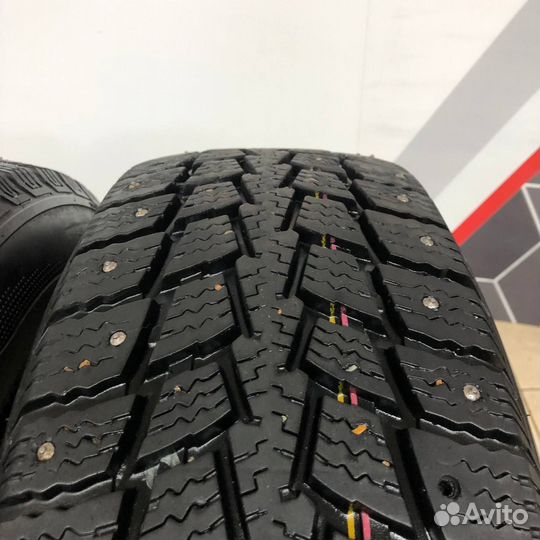 Kumho Power Grip KC11 235/70 R16