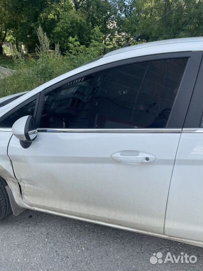 Дверь передняя левая ford fiesta 2016г