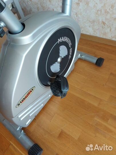 Вертикальный велотренажер Stingray ST-2488