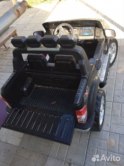 Электромобиль Crazy Car Ford Ranger F650 4WD, черн
