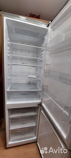 Холодильник LG