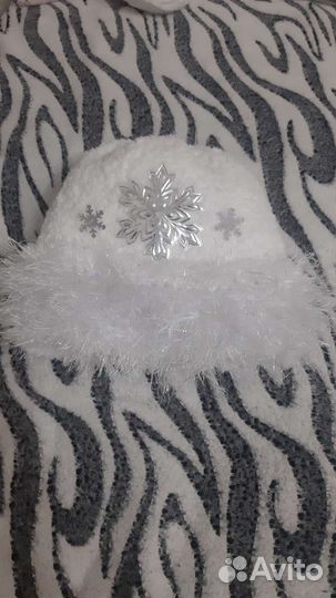 Шапка женская вязаная