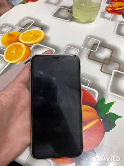 iPhone xr 64gb