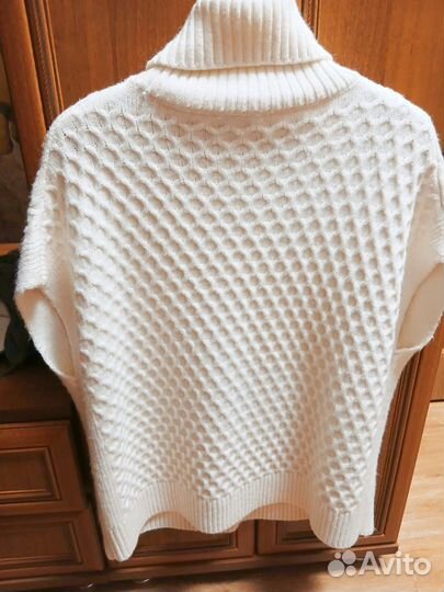 Жилет женский Zarina