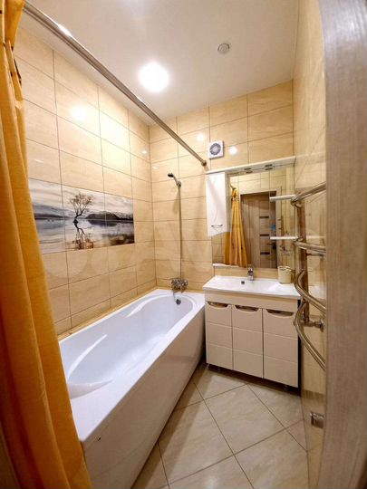 2-к. квартира, 55 м², 3/5 эт.