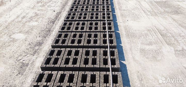 Блок для строительства стен