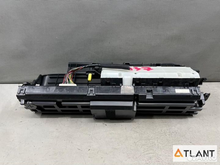 Спидометр toyota prius