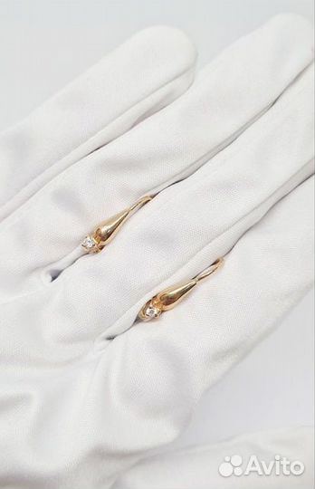 Золотые серьги с фианитом