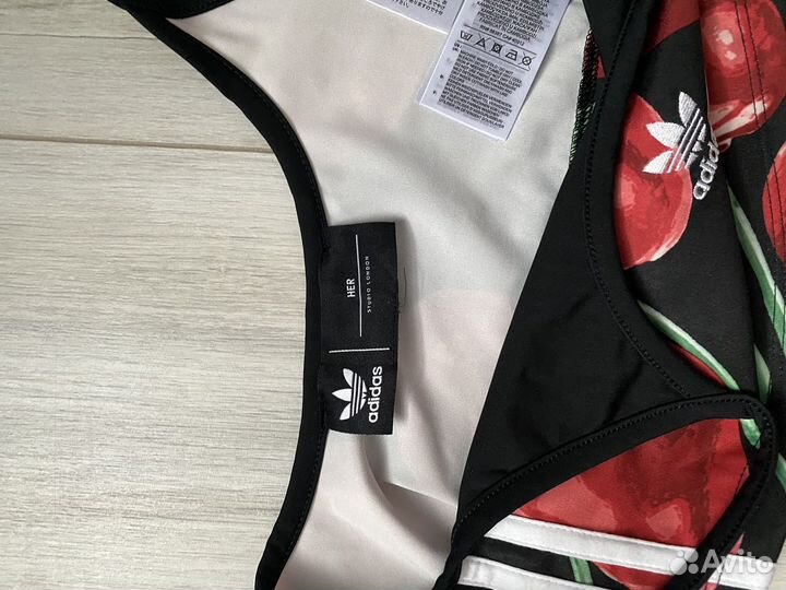 Спортивный топ adidas