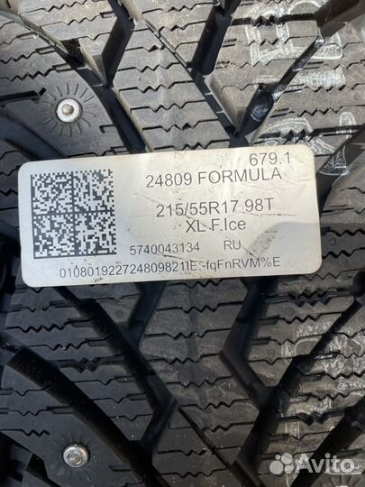 Pirelli Formula Ice 215/55 R17 98T