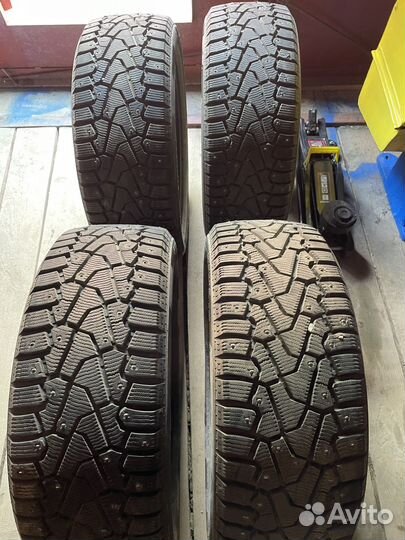 Pirelli Ice Zero 215/50 R17 104W