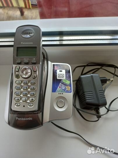 Цифровой беспроводный телефон panasonic