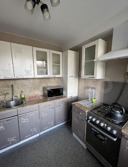 Комната 14 м² в 1-к., 4/5 эт.