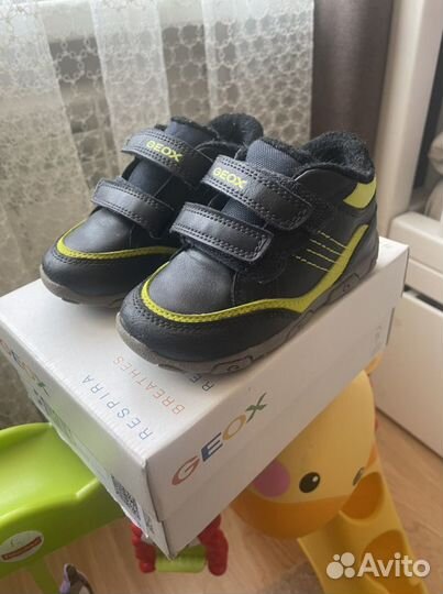 Кроссовки geox