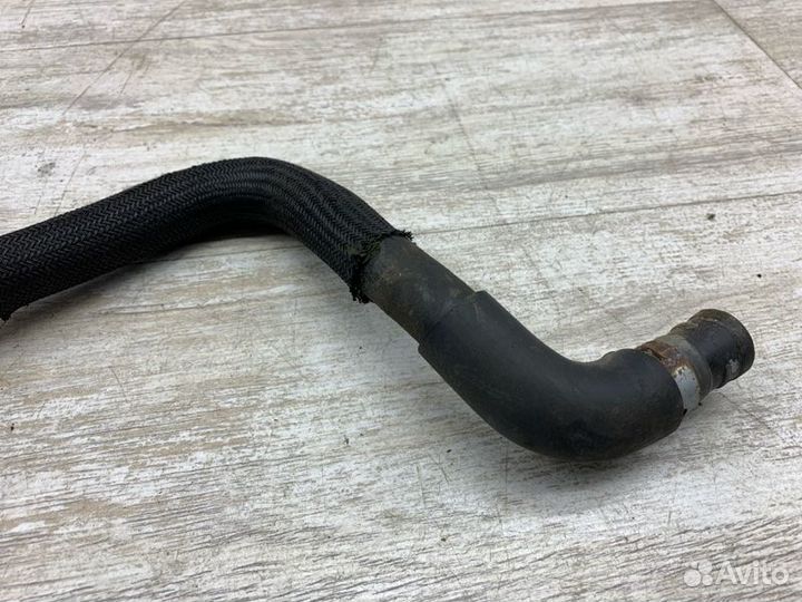 Патрубок системы охлаждения Toyota Avensis