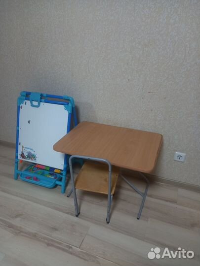 Мальберт стол стул