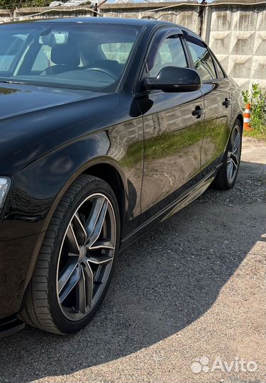 Колеса в сборе на Ауди А4 летние