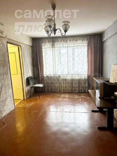 2-к. квартира, 45 м², 1/5 эт.