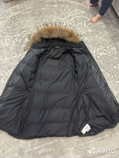 Пуховик женский armani