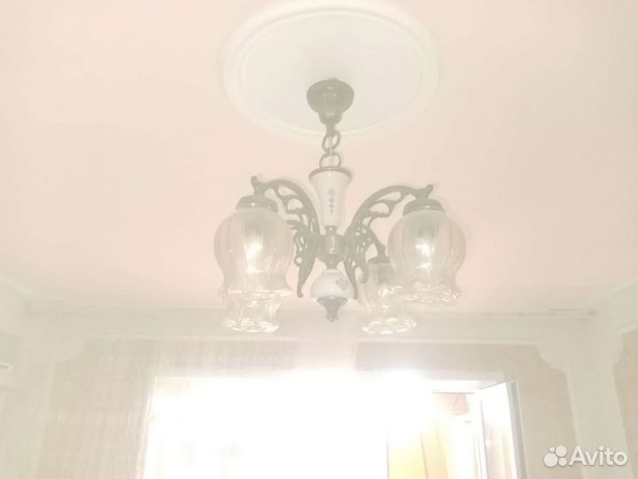 Люстра потолочная