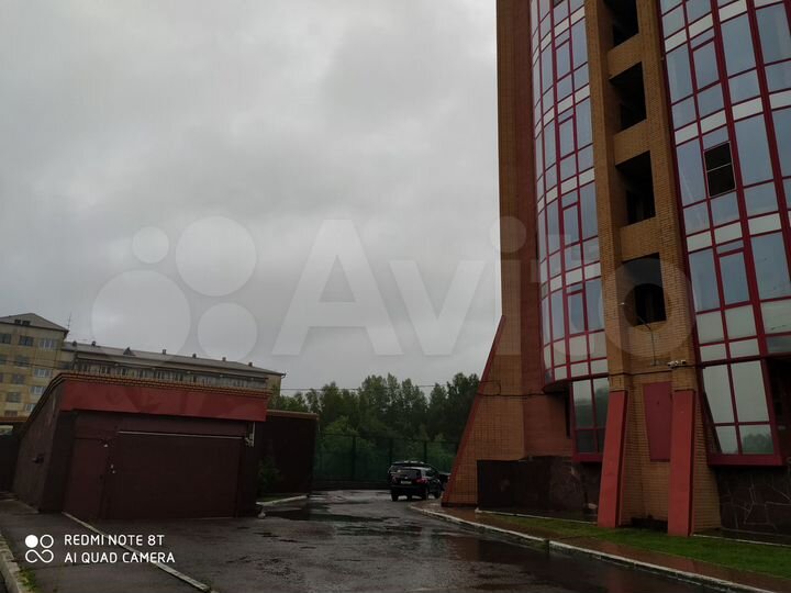 Машиноместо, 30 м²