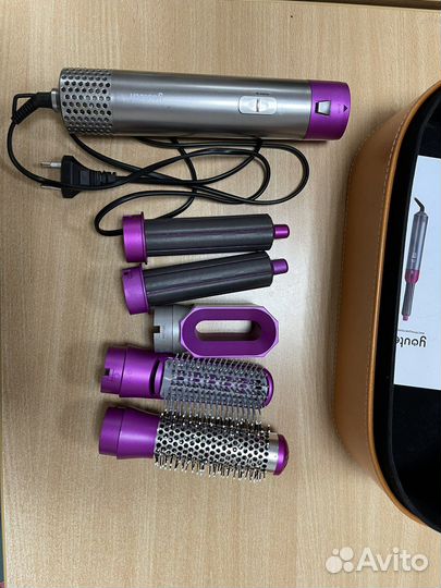 Стайлер Dyson в кейсе