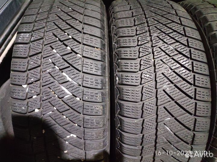 Continental ContiVikingContact 6 205/55 R16 94T