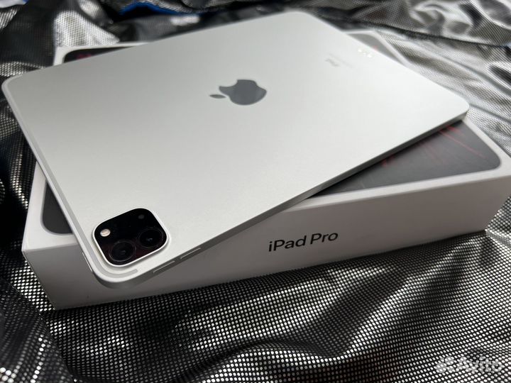 Apple iPad Pro 11 (2nd generation) 128 GB Wi-Fi Si