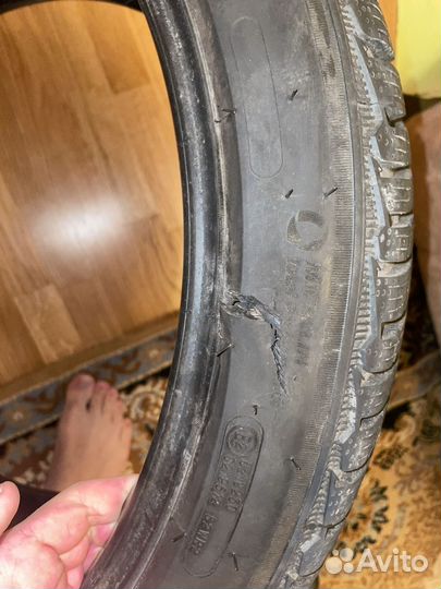 Michelin Alpin 5 255/40 R21