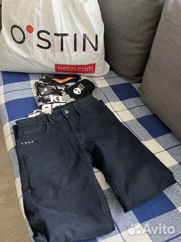 авито вещи пакетом 48. пора собирать чемоданы. вещи пакетом женские. внутри пакета одежда мужской. пакет вещей черный.