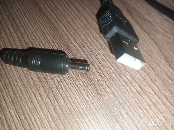 Часы настольные электронные