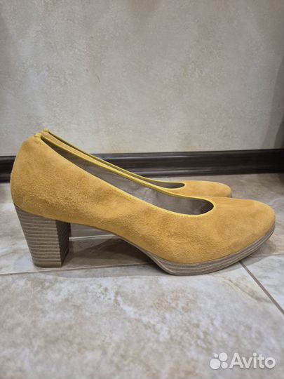 Туфли женские 39 размер новые