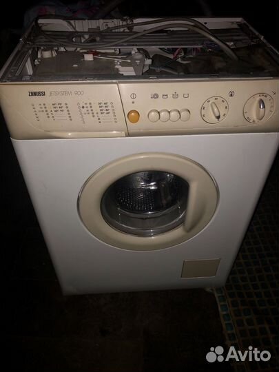 Стиральная машина на запчасти zanussi