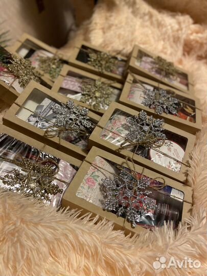 Подарочные боксы