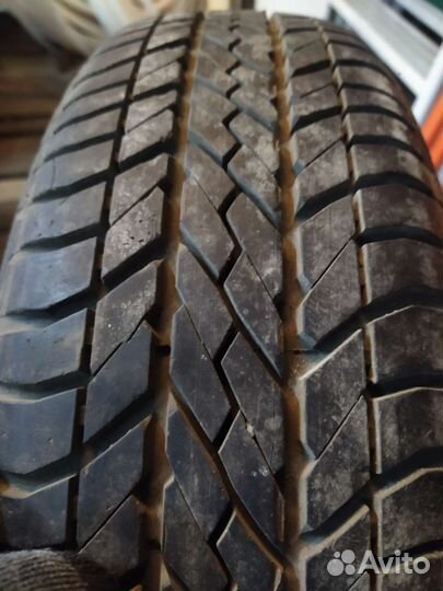 Gislaved Nord Frost 200 235/60 R18