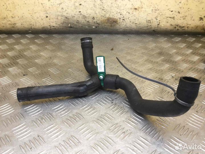 Патрубок (трубопровод, шланг) Форд Транзит Конект