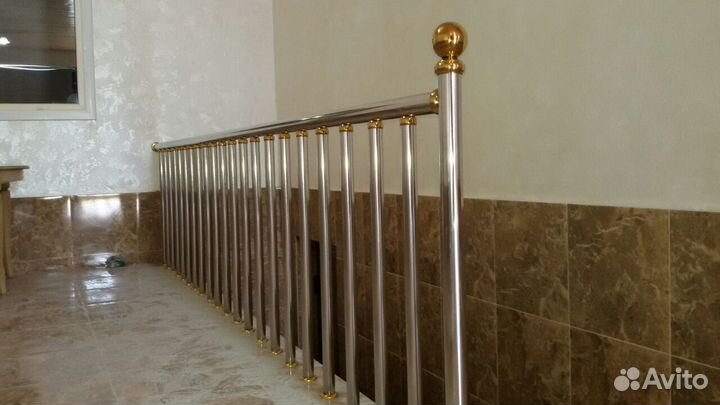 Стеклянные перила