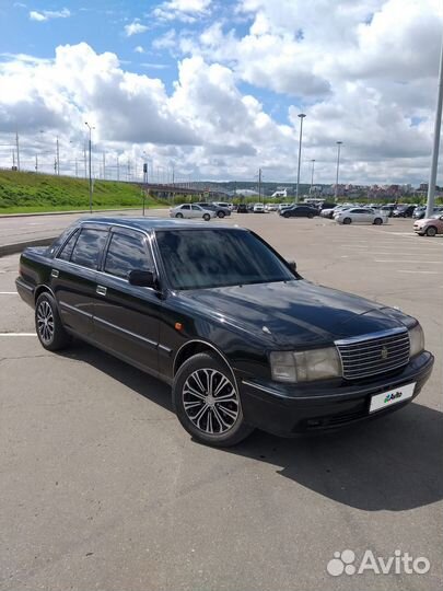 Toyota Crown 2.0 AT, 2000, 274 000 км